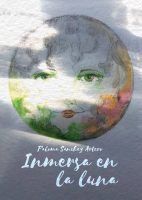 Inmersa-en-la-luna