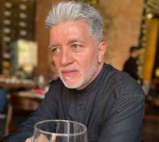 carlos-robles